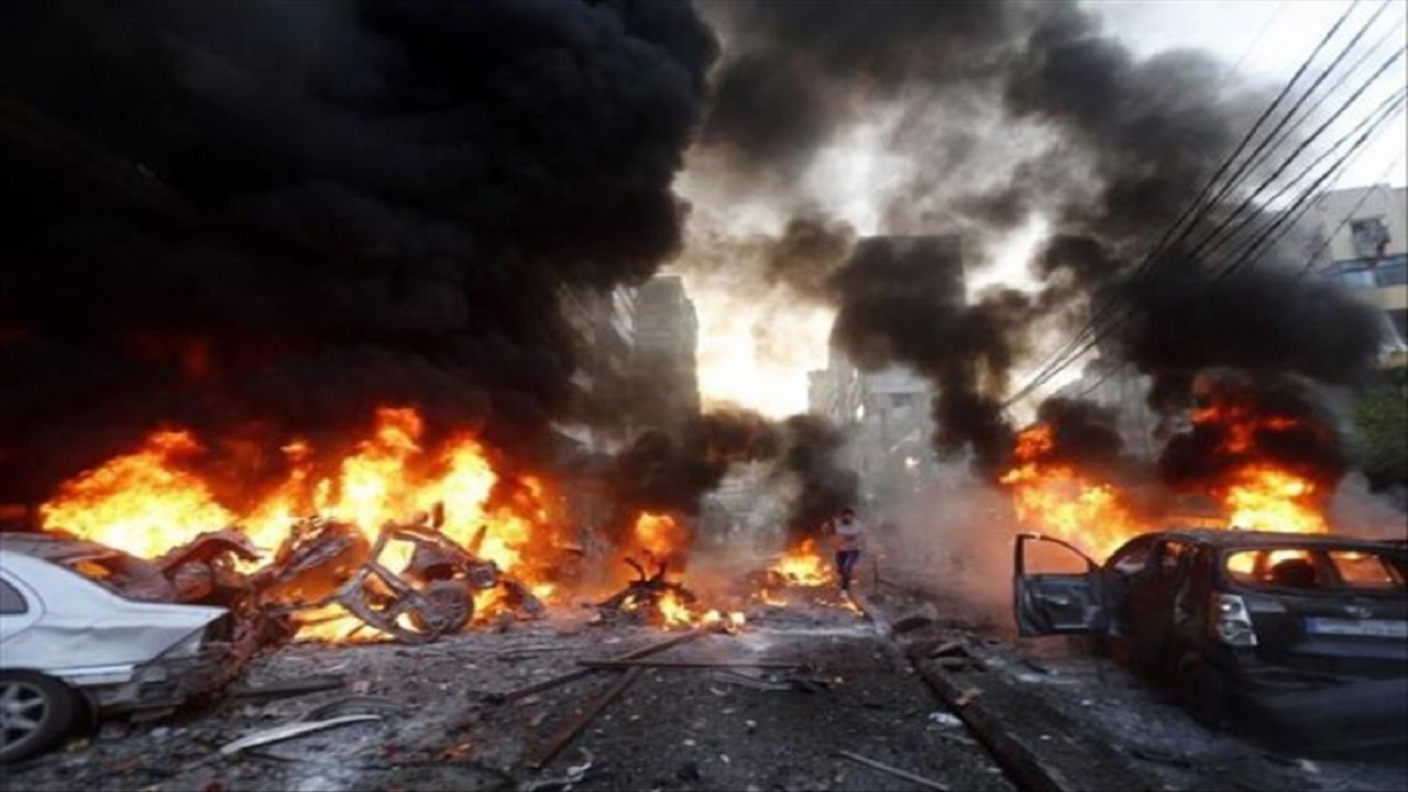 بالفيديو.. 23 قتيل وجريح في تفجير انتحاري ضخم وسط بغداد