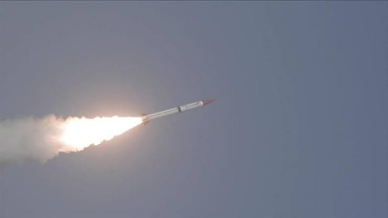 اعتراض صاروخ باليستي في سماء الرياض