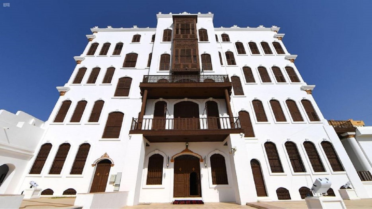 بالفيديو.. قصر &#8220;شبرا التاريخي&#8221; يعكس جمال العمران في الطائف
