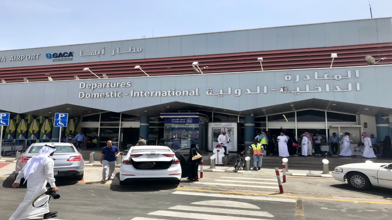 استئناف الرحلات في مطار أبها بعد توقفها إثر محاولة الاستهداف