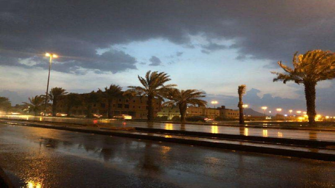 أمطار رعدية على المدينة المنورة تستمر حتى المساء