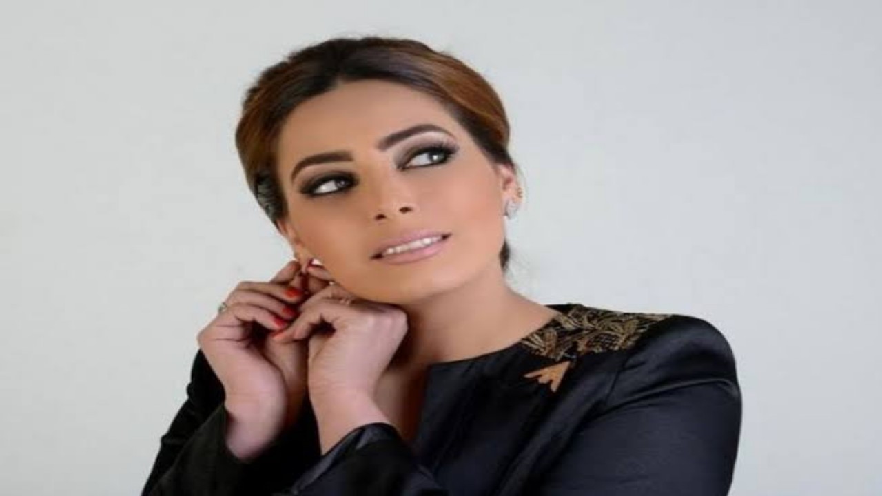 بالفيديو.. فاطمة الصفي تخرج عن صمتها بشأن انتقادات مشاهدها الجريئة مع محمود نصر