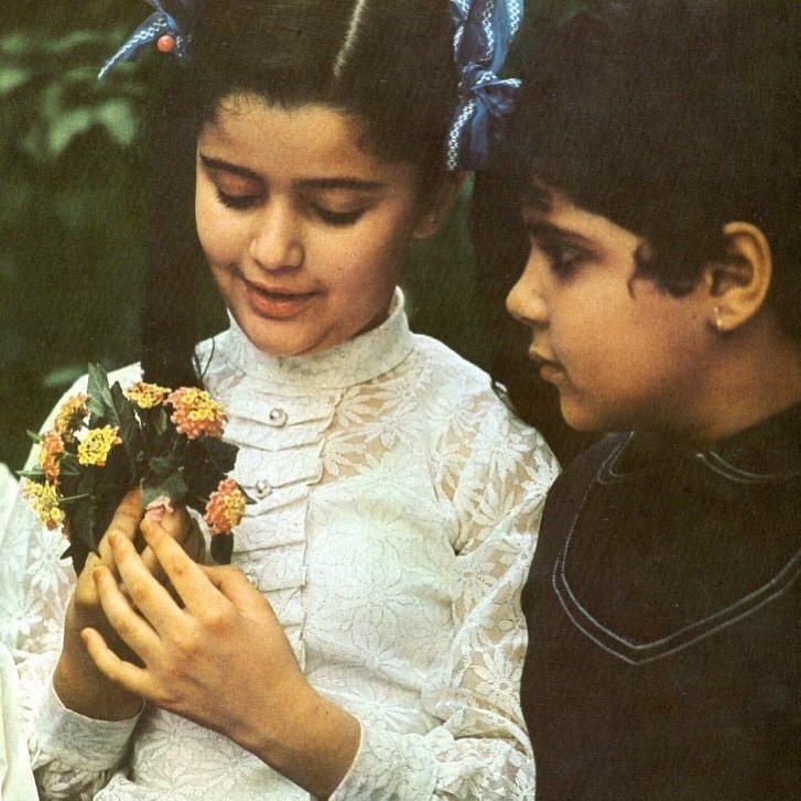 صورة قبل 44 عام تبرز أناقة أطفال جدة