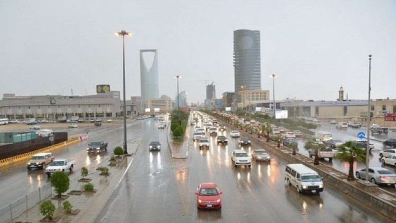 أمطار على معظم مناطق المملكة بدءً من الثلاثاء المقبل