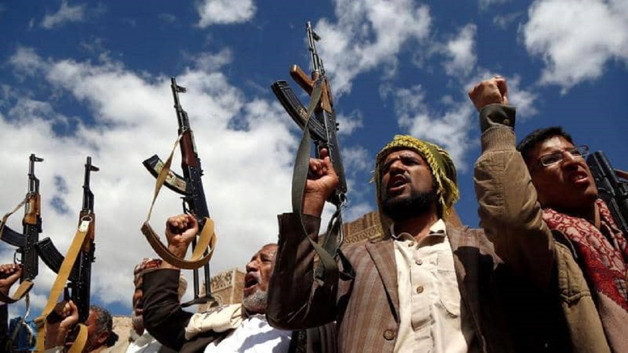 واشنطن تعتزم إلغاء تصنيف ” الحوثي ” منظمة إرهابية