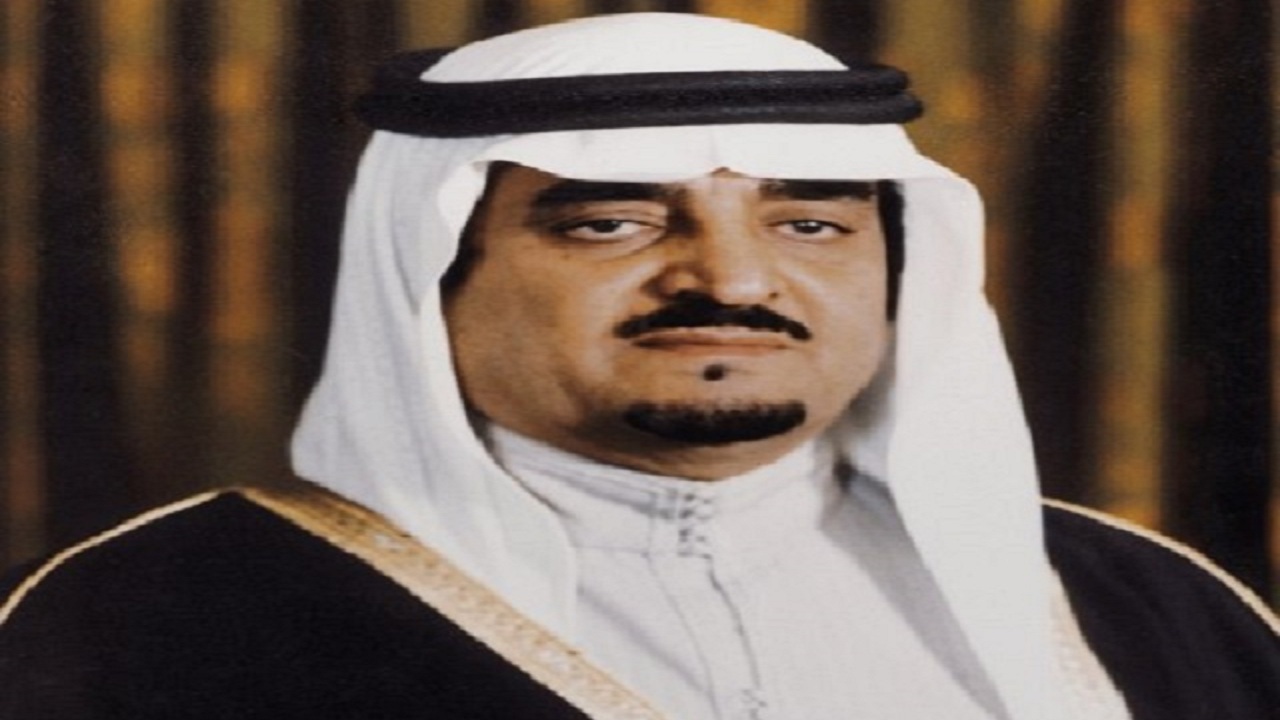 بالفيديو.. لقطات نادرة من لقاءات جمعت الملك فهد مع مسؤولين