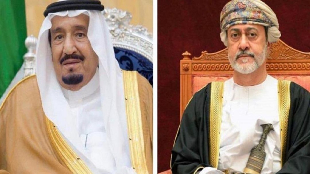سلطان عمان يهنّئ خادم الحرمين الشريفين بنجاح العملية الجراحية التي أجراها ولي العهد