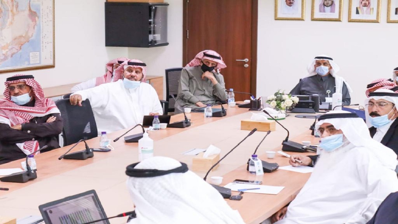 “البيئة” تستعرض مع اللجنة الوطنية الزراعية بـ “مجلس الغرف”