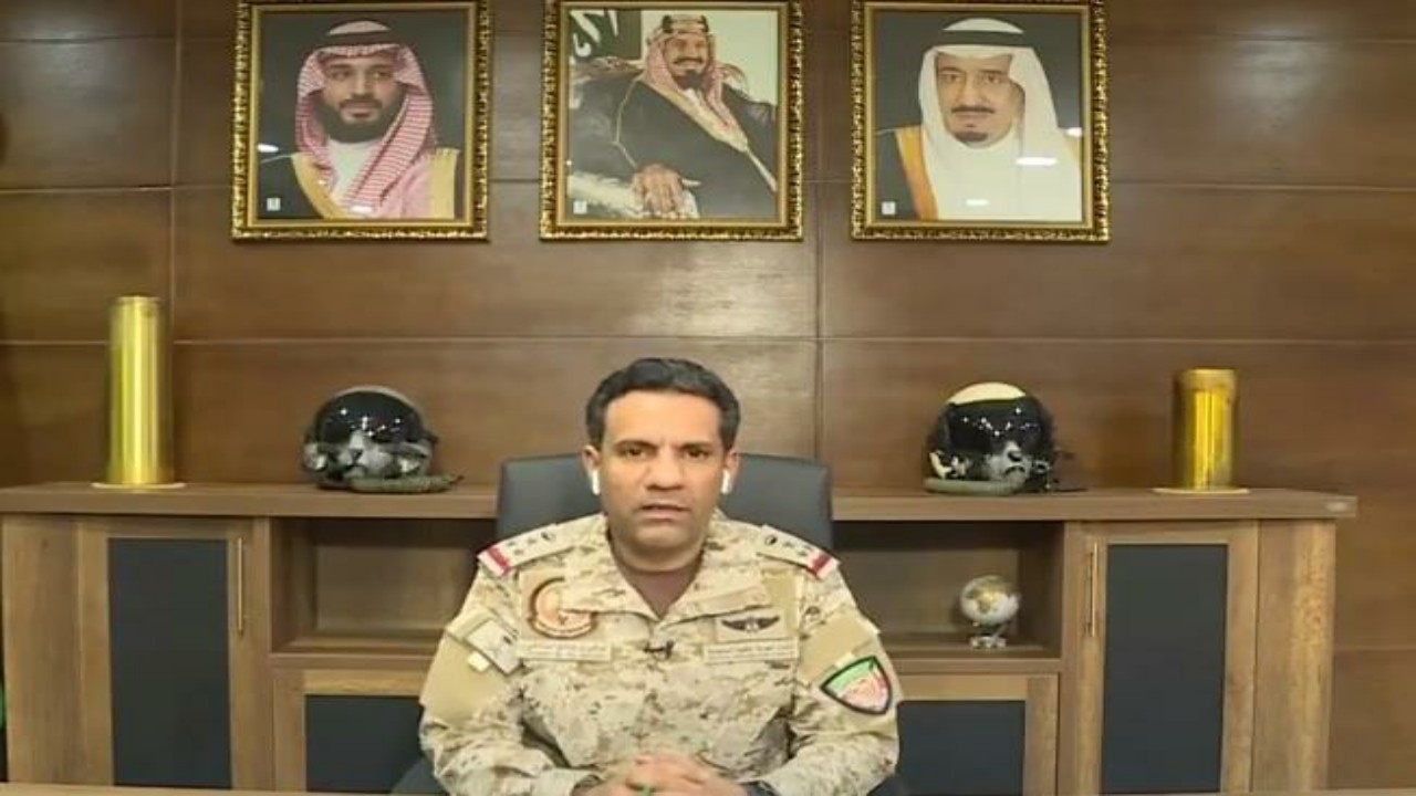 بالفيديو.. التحالف يكشف تفاصيل حول موقع إطلاق صواريخ الحوثي الباليستية على المملكة 