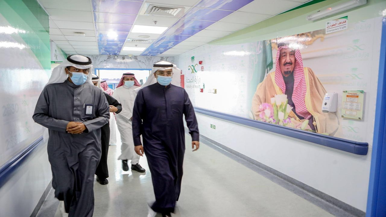 لقاء يجمع مدراء مستشفيات الوادي والسليل والافلاج مع قيادات تجمع الرياض الأول