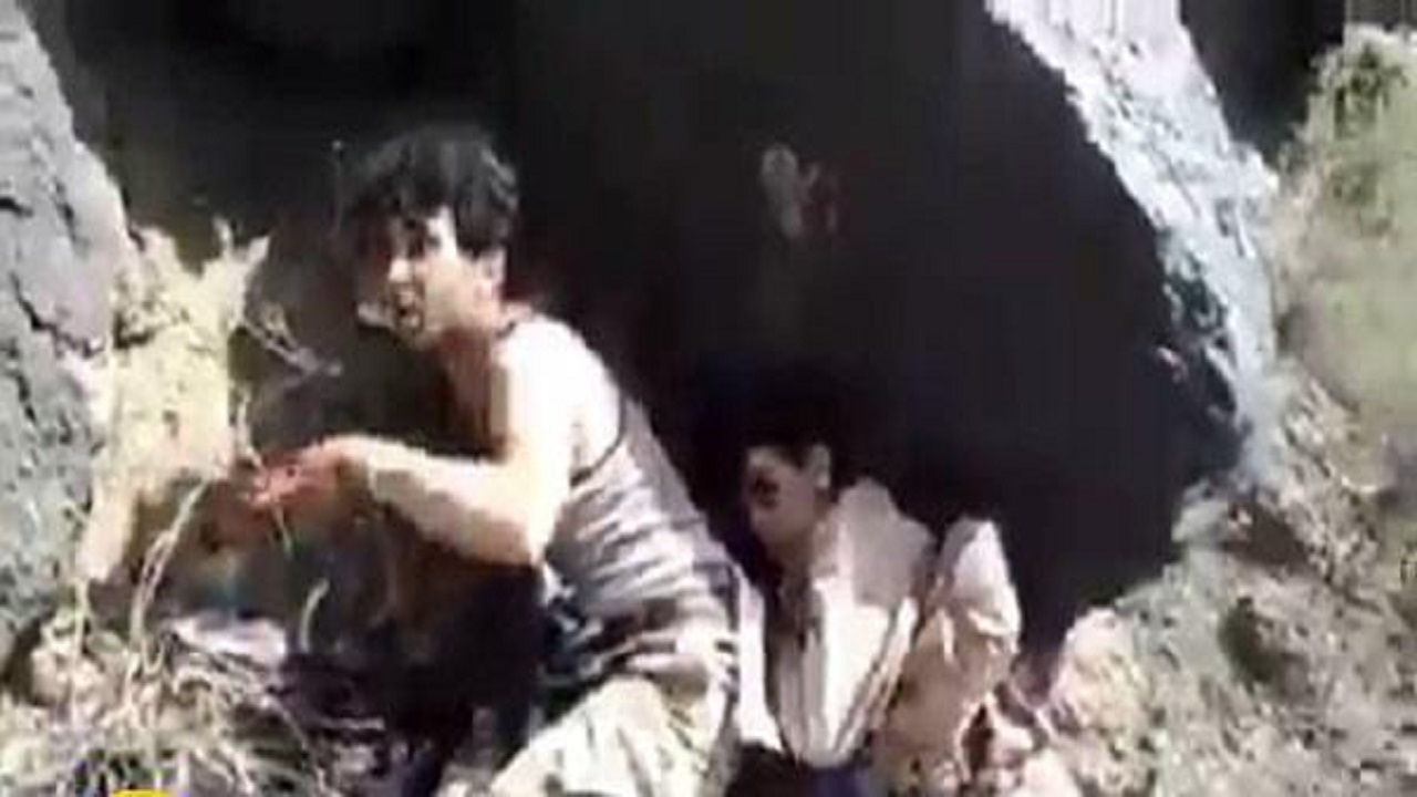 شاهد.. أطفال تقاتل في صفوف الحوثي باليمن