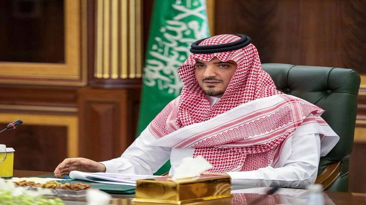 وزير الداخلية يبرز مزايا برنامج شريك السعودية للقطاعين العام والخاص