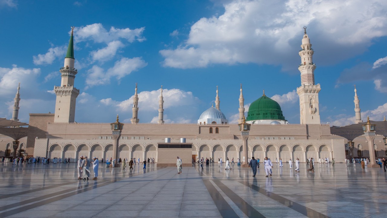 مواعيد فتح وإغلاق المسجد النبوي خلال شهر رمضان 