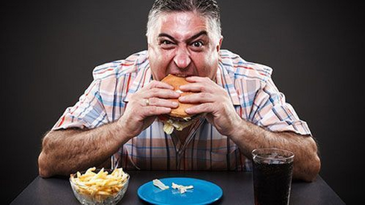 6 طرق للسيطرة على شهيتك لتناول الطعام