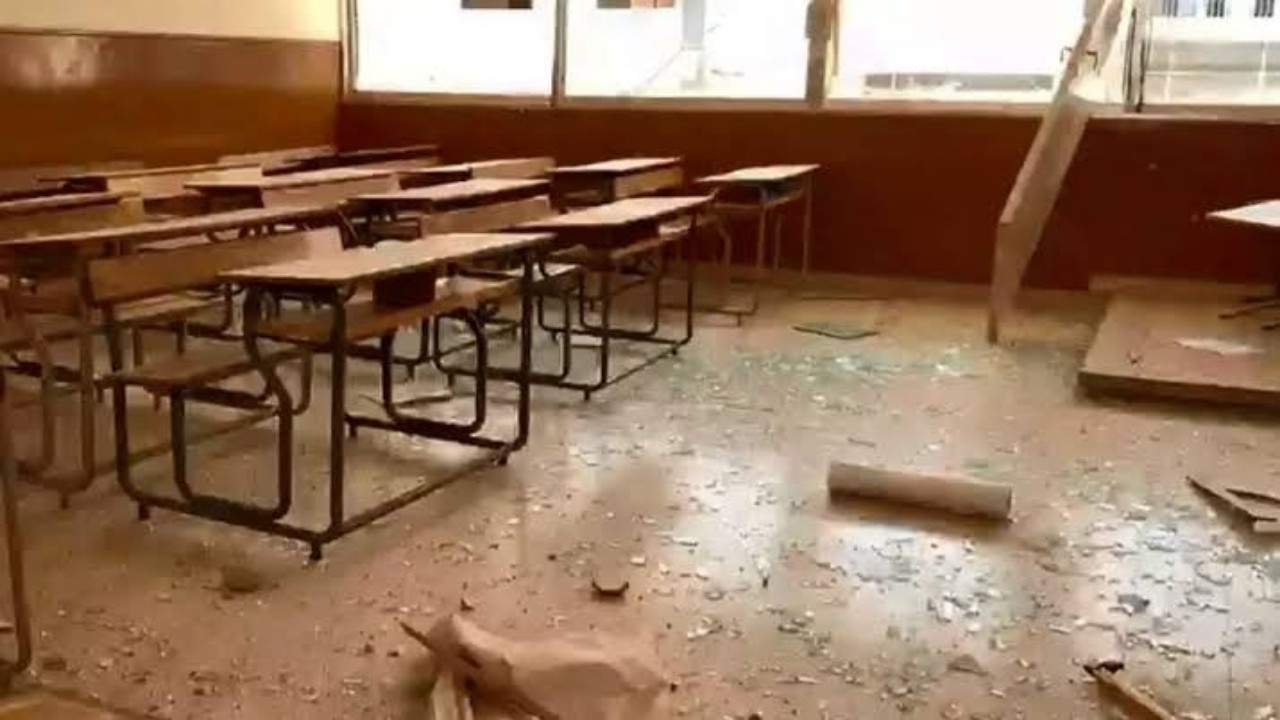 انفجار قنبلة يدوية الصنع في مدرسة بواسطة أحد التلاميذ