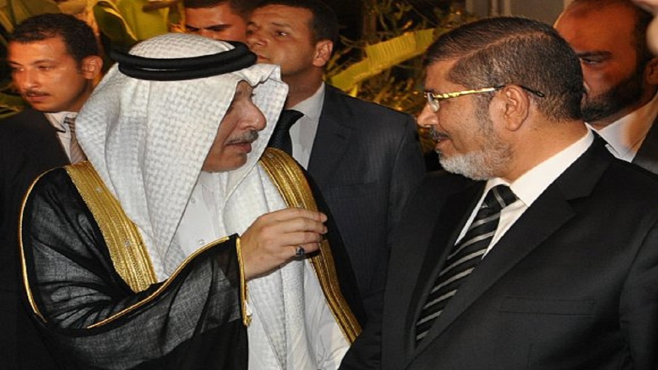 بالفيديو.. قطان عن لقائه بمحمد مرسي: “رجل مخه فيه أمور أخرى”