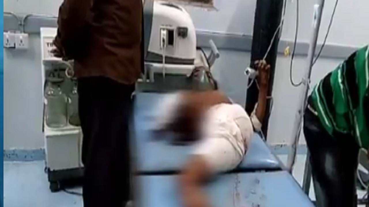 بالفيديو.. مشاهد صادمة لأطفال أصيبوا جراء هجمات الحوثي في حيس