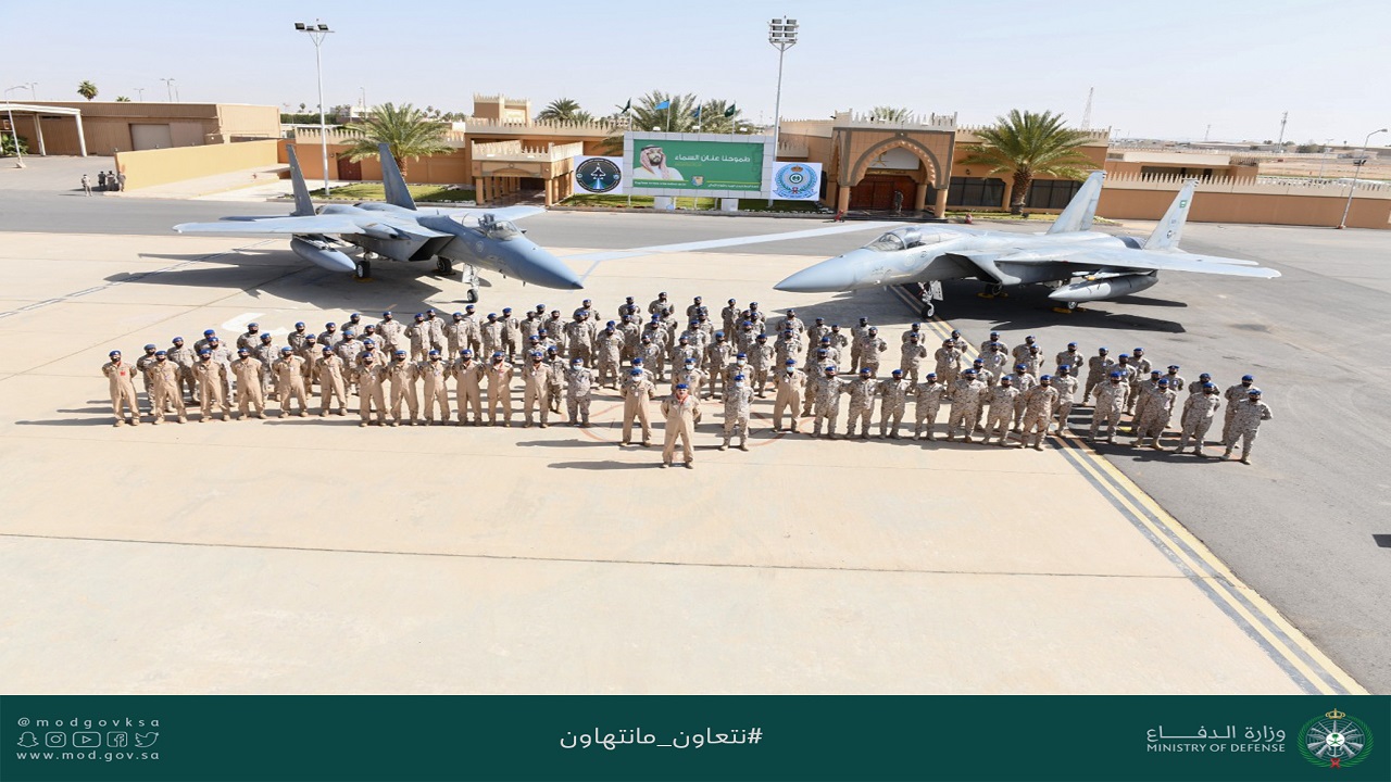 بالصور.. استعدادات أطقم القوات الجوية المشاركة في التمرين السعودي اليوناني