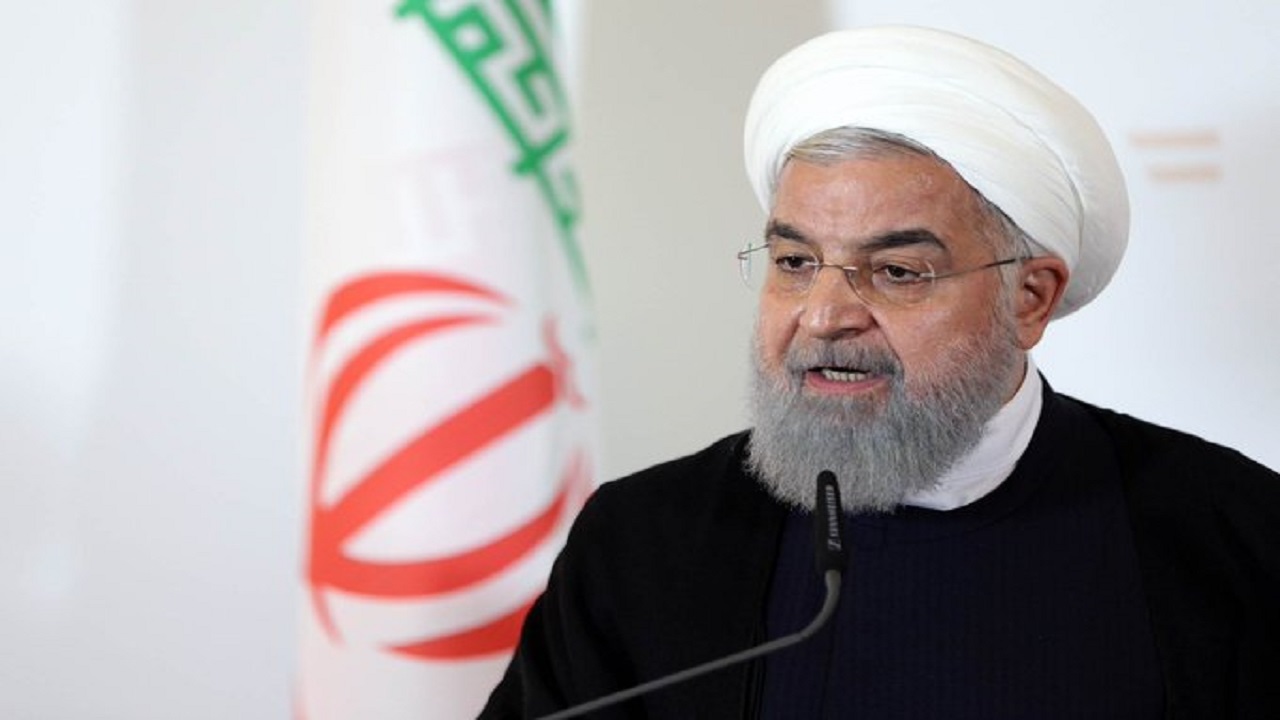 روحاني يهاجم أمريكا: يحاولون إسقاط نظامنا