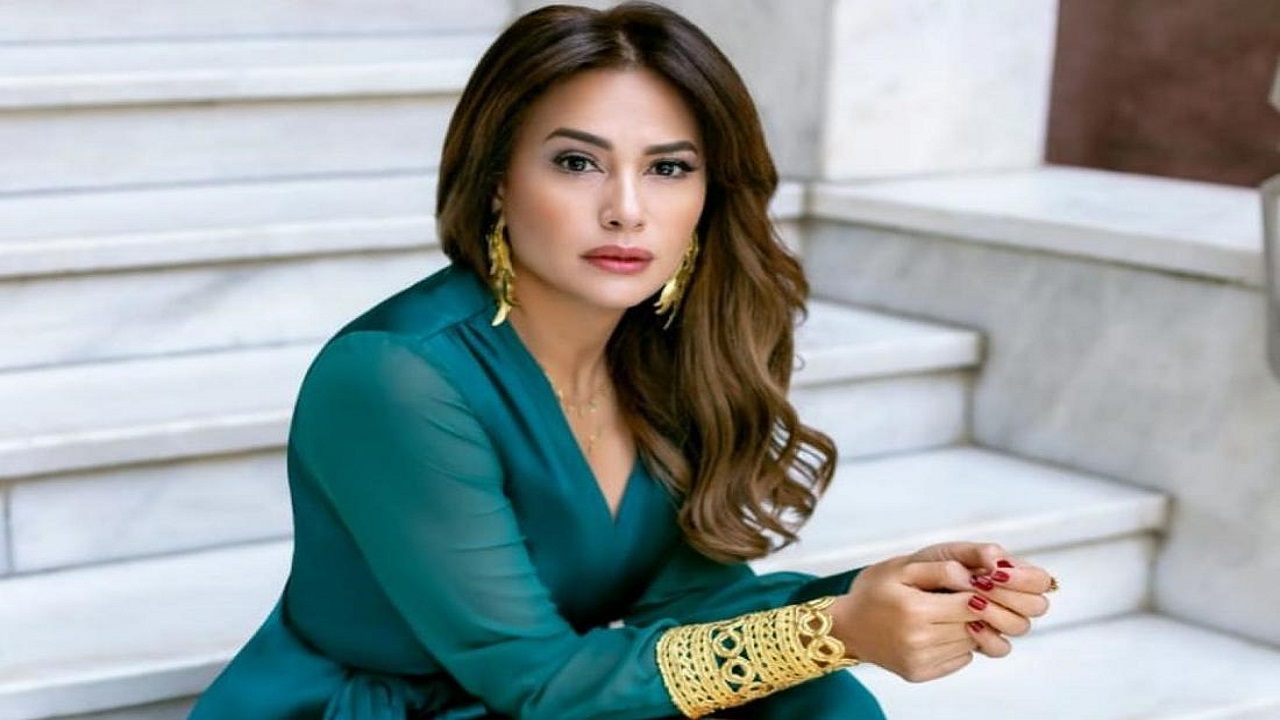 “هند صبري” ترد على انتقادات مشاركتها في موكب الممياوات الملكية بمصر