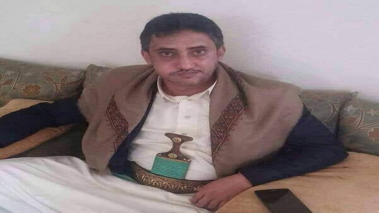 مليشيا الحوثي تقتل زعيما قبليا داخل منزله