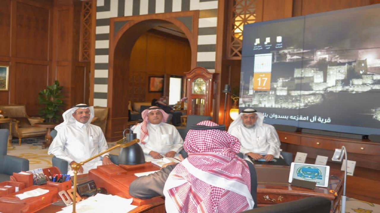 الأمير تركي بن طلال يستقبل فريق أرامكو ويناقش عددًا من مجالات التعاون