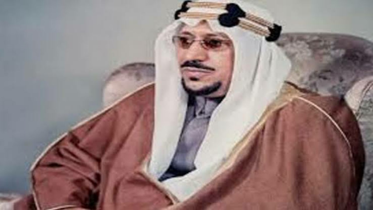 شاهد.. مقطع فيديو نادر للملك سعود خلال زيارته ألمانيا قبل 64 عامًا 