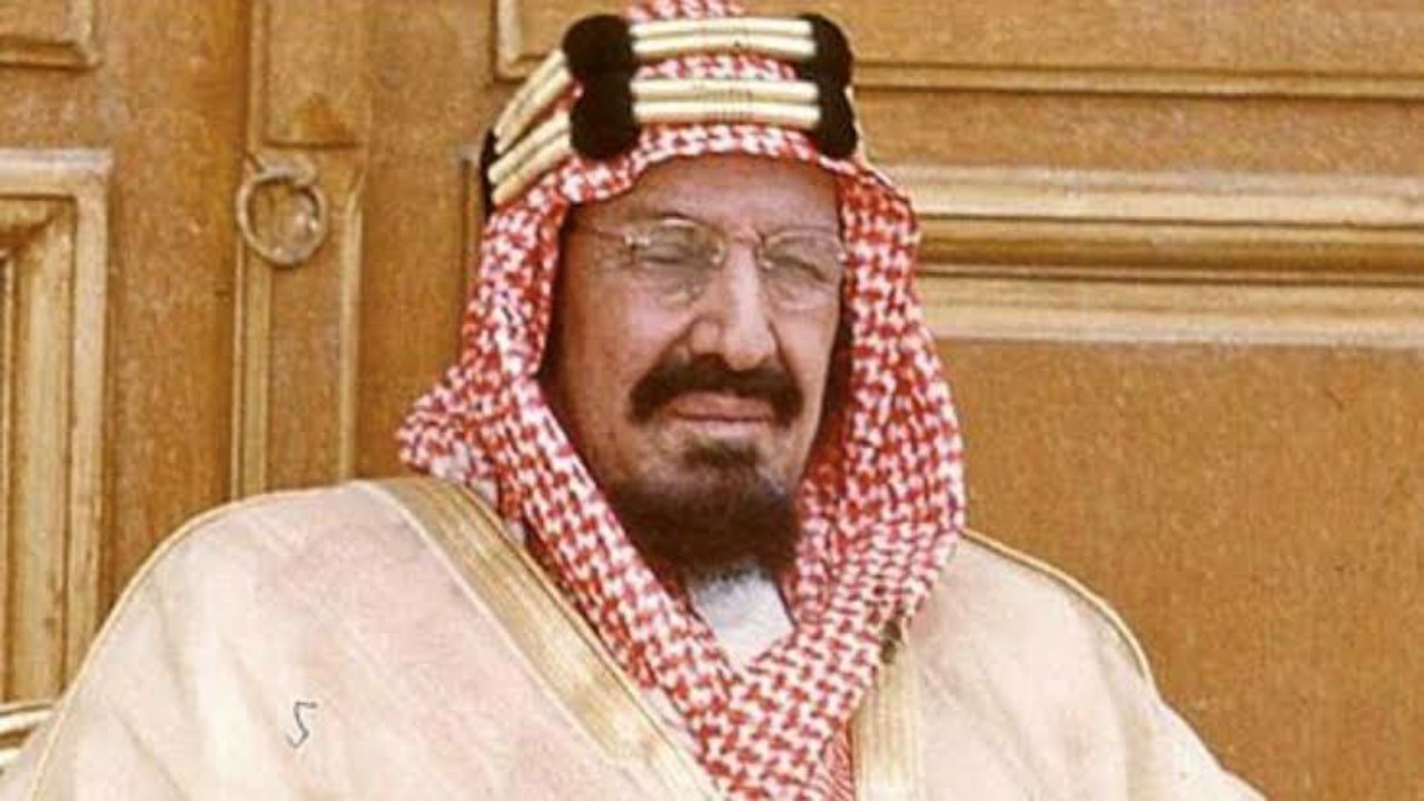 الكشف عن عدد زوجات الملك عبدالعزيز 