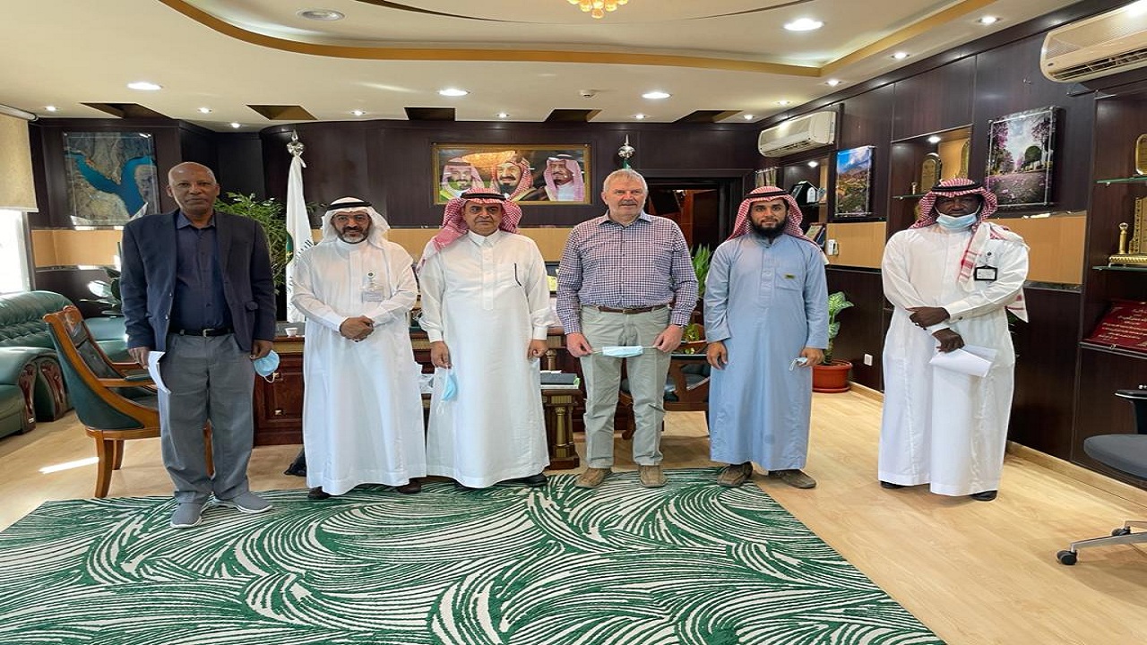 الويمني يناقش مستقبل زراعة المحاصيل البعلية مع وفد بالأمم المتحدة