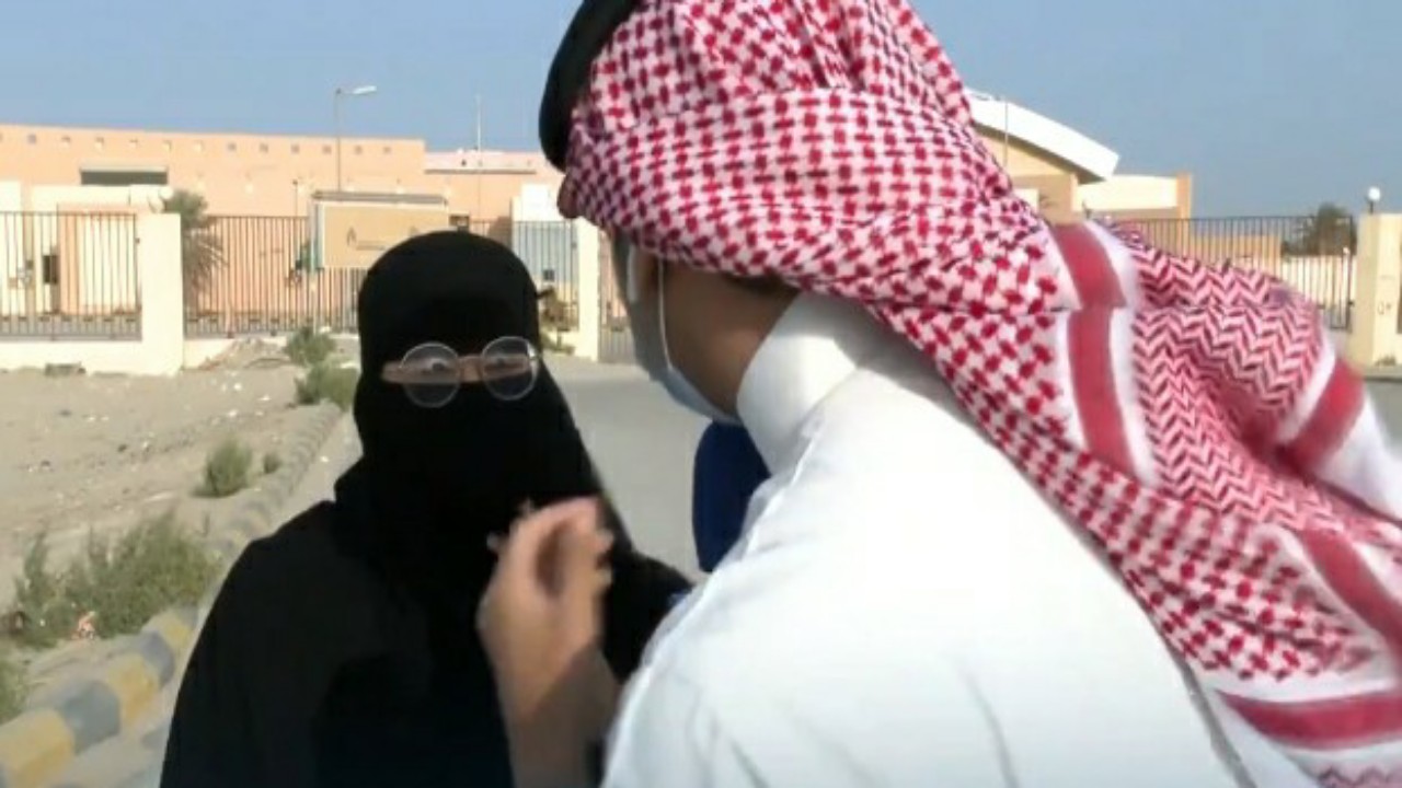 شاهد.. توقف العمل في كليات التقنية العالمية في ‎الخبر دون تبرير يثير تساؤلات وغضب الطلاب 