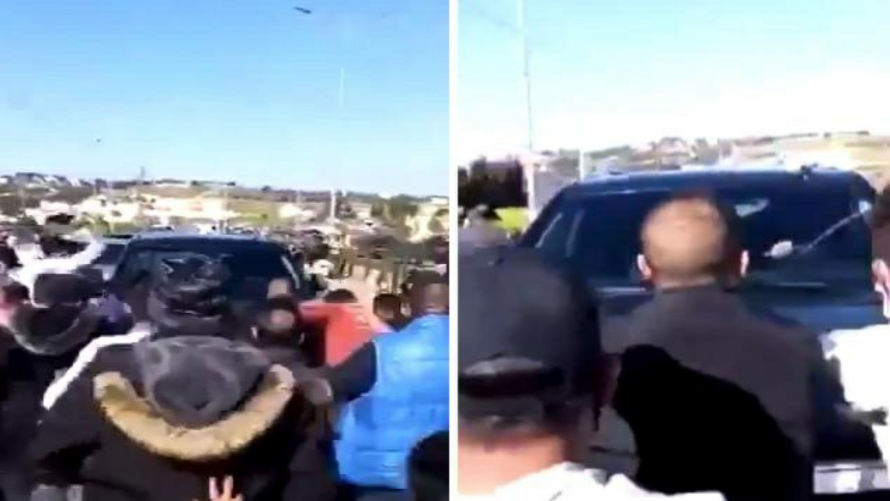 شاهد.. لحظة اعتداء أردنيين على سيارة مسؤول كبير أثناء دخوله مستشفى حكومي بعد وفاة مرضى كورونا