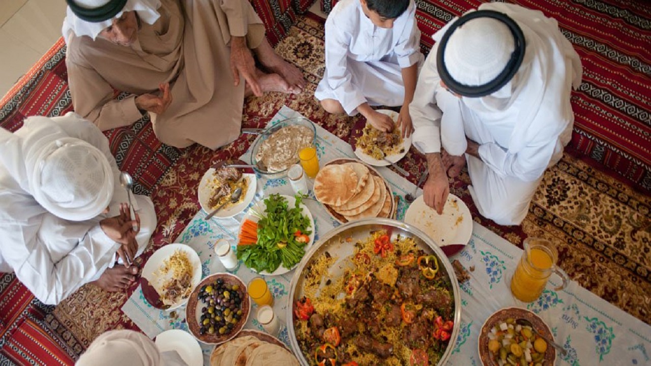 أطعمة ومشروبات يجب تجنبها على الإفطار والسحور في رمضان