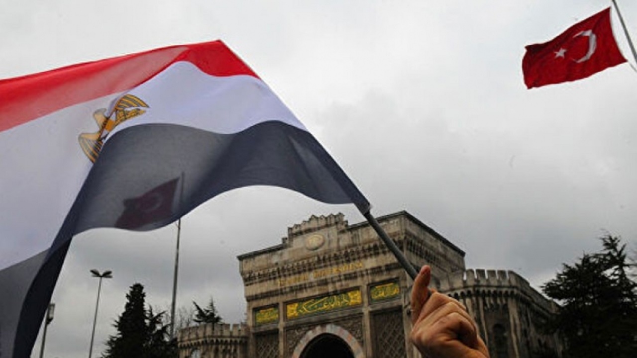 أنقرة تُبلغ القاهرة بوقف أي اجتماعات بين إخوان مصر وليبيا
