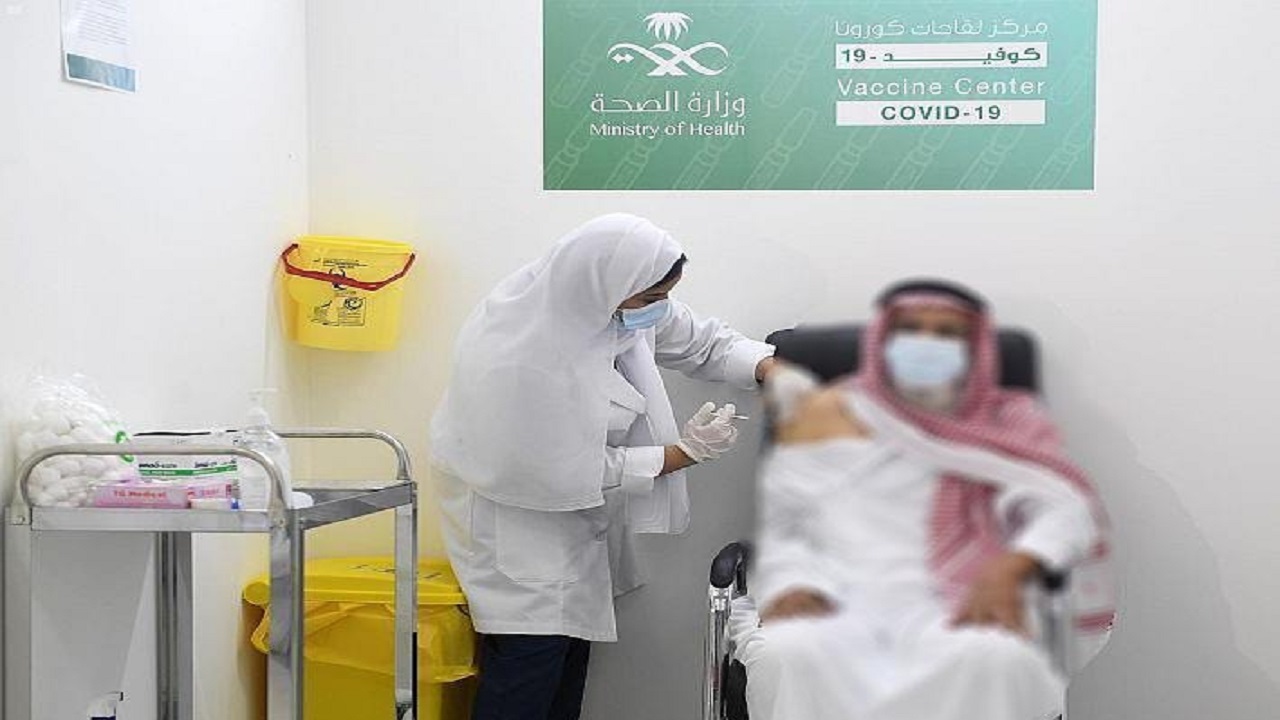 وزارة الصحة توضح الحالة التي يجب فيها تأجيل موعد الحصول على اللقاح