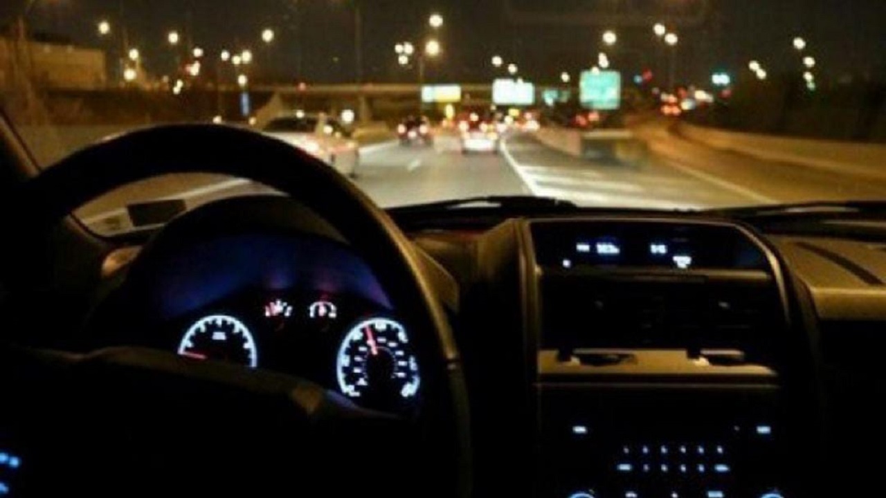 نصائح مهمة من المرور لضمان القيادة الآمنة ليلاً