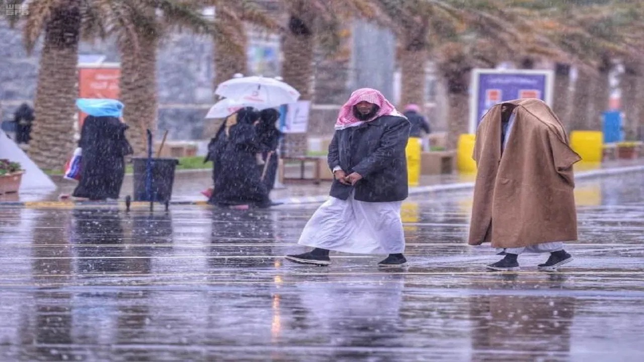 الحصيني: أمطار مصحوبة بزخات البرد على هذه المناطق