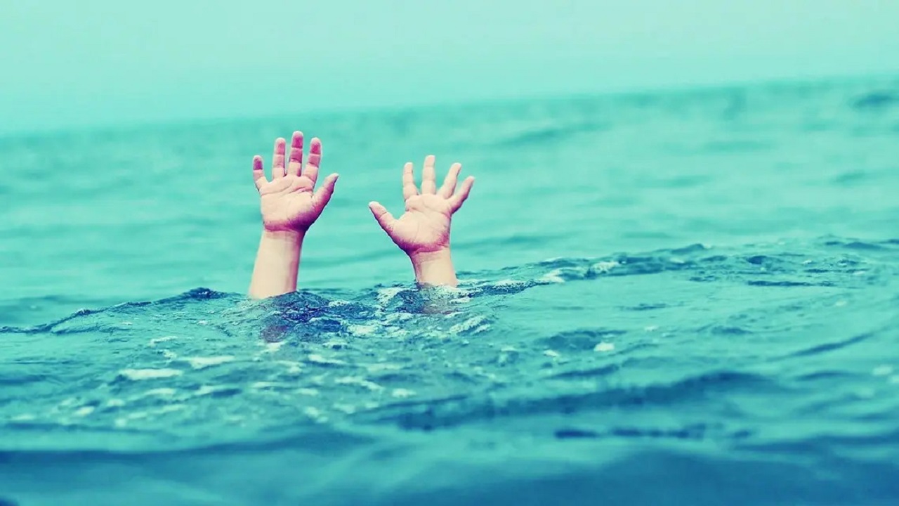 بالفيديو … خطوات ضرورية لإنقاذ الطفل حال تعرضه للغرق