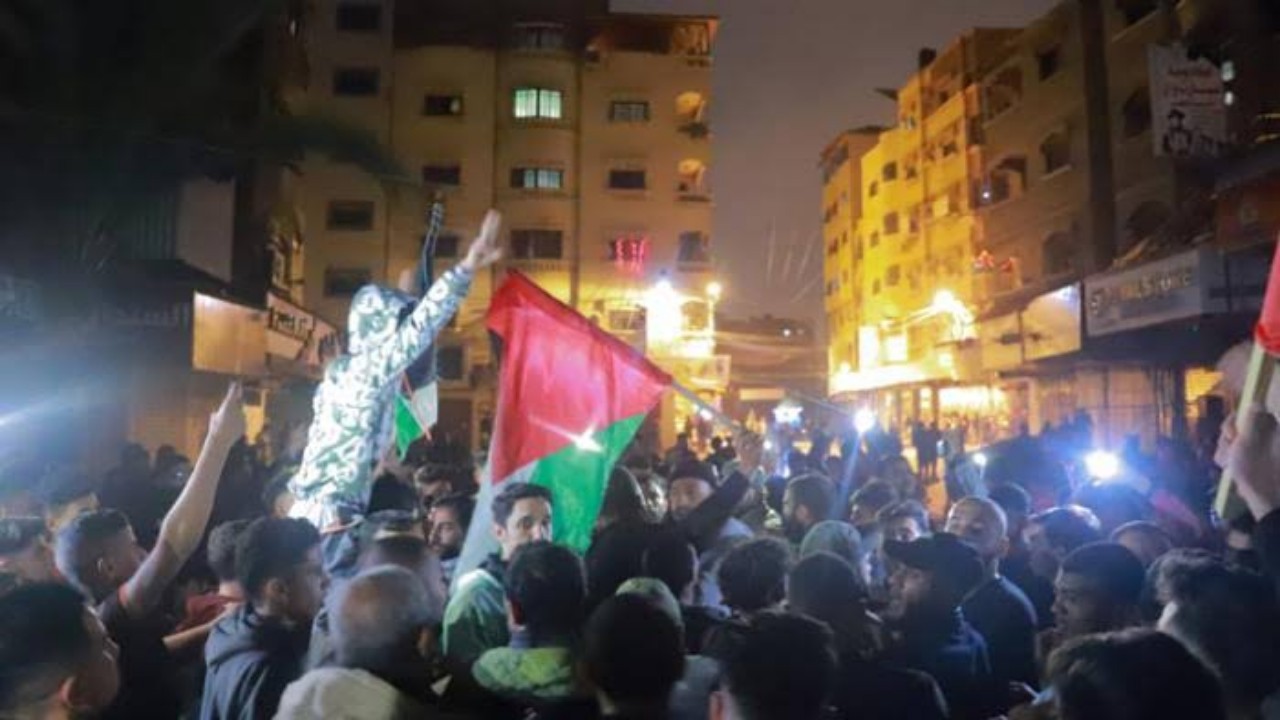 بالفيديو.. ‏احتفالات في قطاع غزة بعد دخول اتفاق وقف إطلاق النار حيز التنفيذ