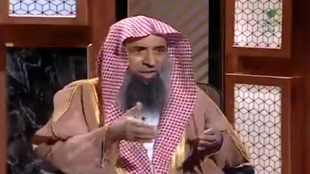 بالفيديو.. الشيخ الزامل يوضح حكم الزكاة لقريب تارك للصلاة