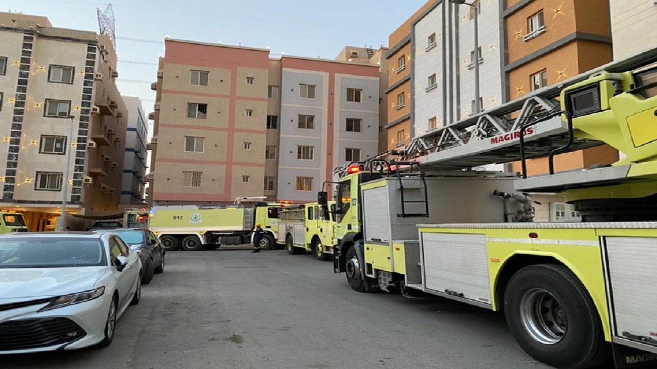 اندلاع حريق بشقة سكنية بحي الواحة شمال جدة