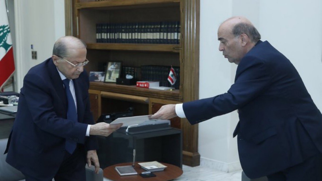 بالفيديو.. استقالة وزير الخارجية اللبناني بعد إساءته للمملكة
