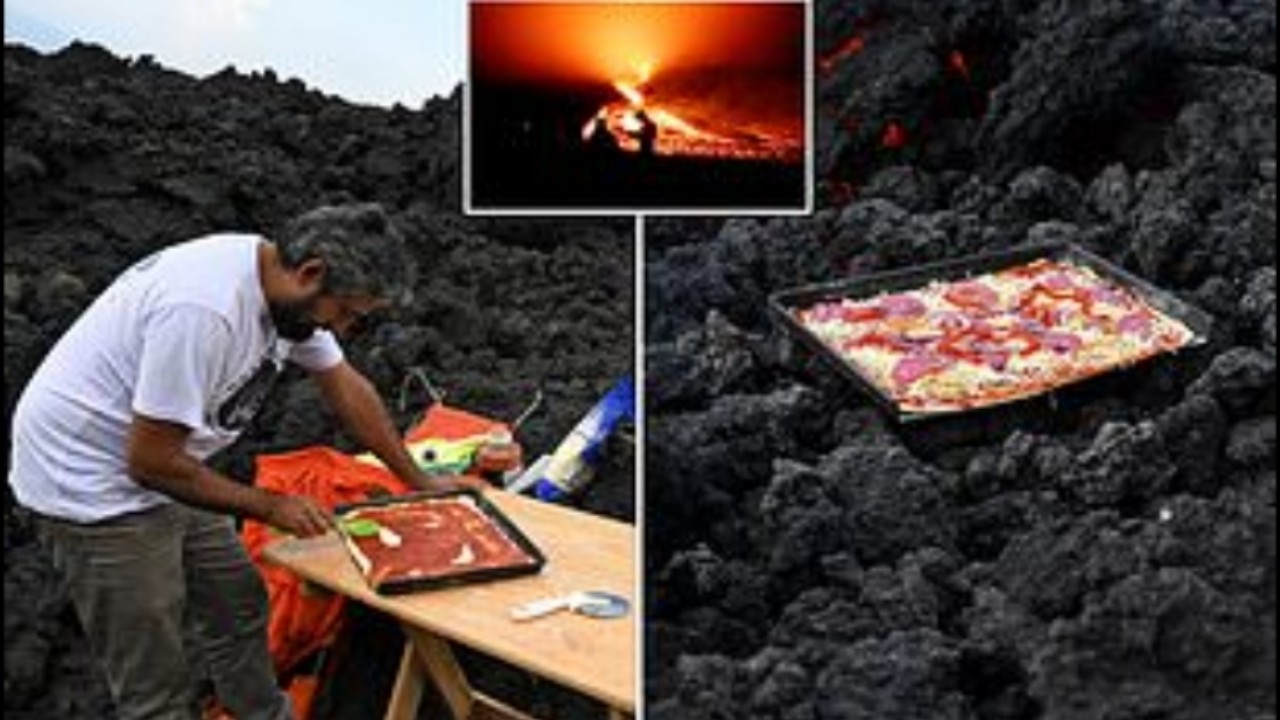 بالصور.. رجل يطهو بيتزا فوق الحمم البركانية