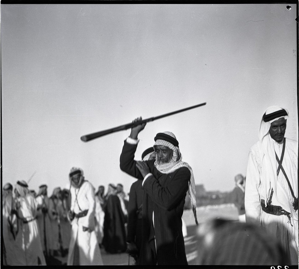 صورة من احتفالات العيد في الجبيل قبل 86 عام