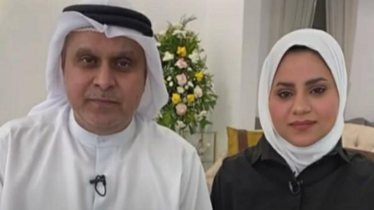 شاهد.. الأب الذي استقبل ابنته في المطار بعد تخرجها: لم يدخل الفرح بيتنا منذ 7 سنوات 