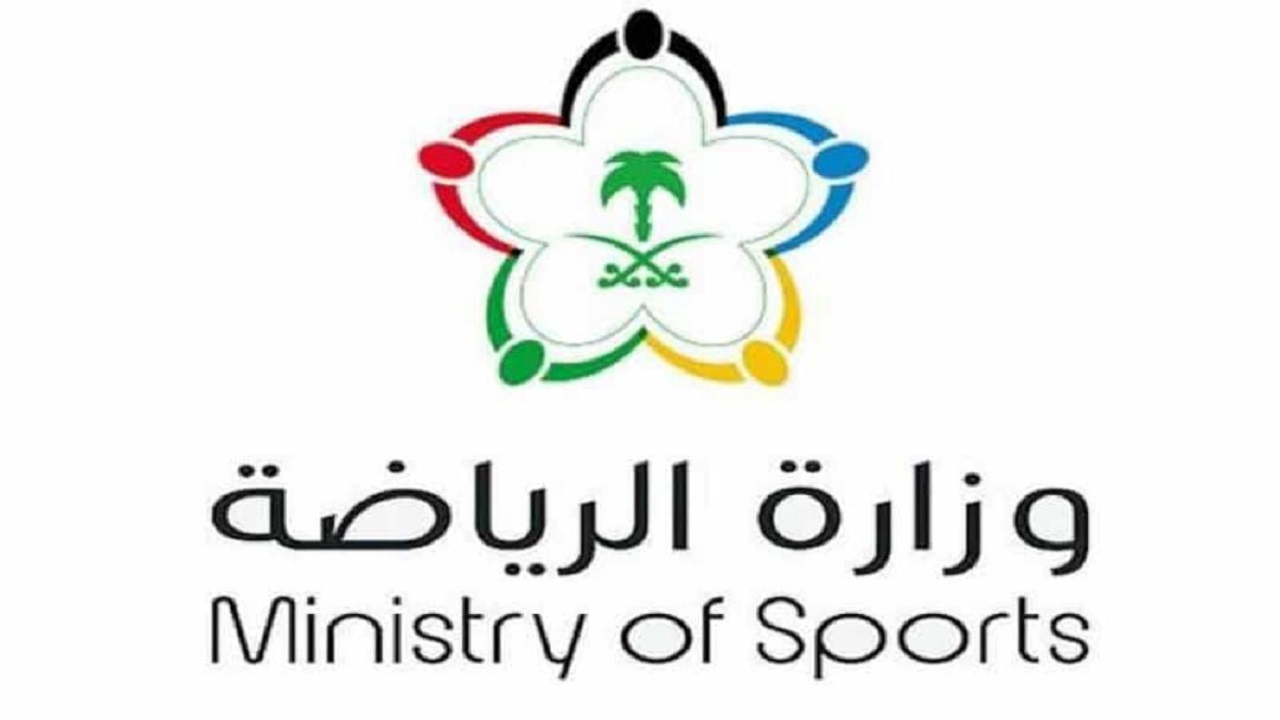 وزارة الرياضة تطلق مبادرة &#8221; صفقوا للصف الأمامي &#8221; تقديرًا لجهود الأطباء