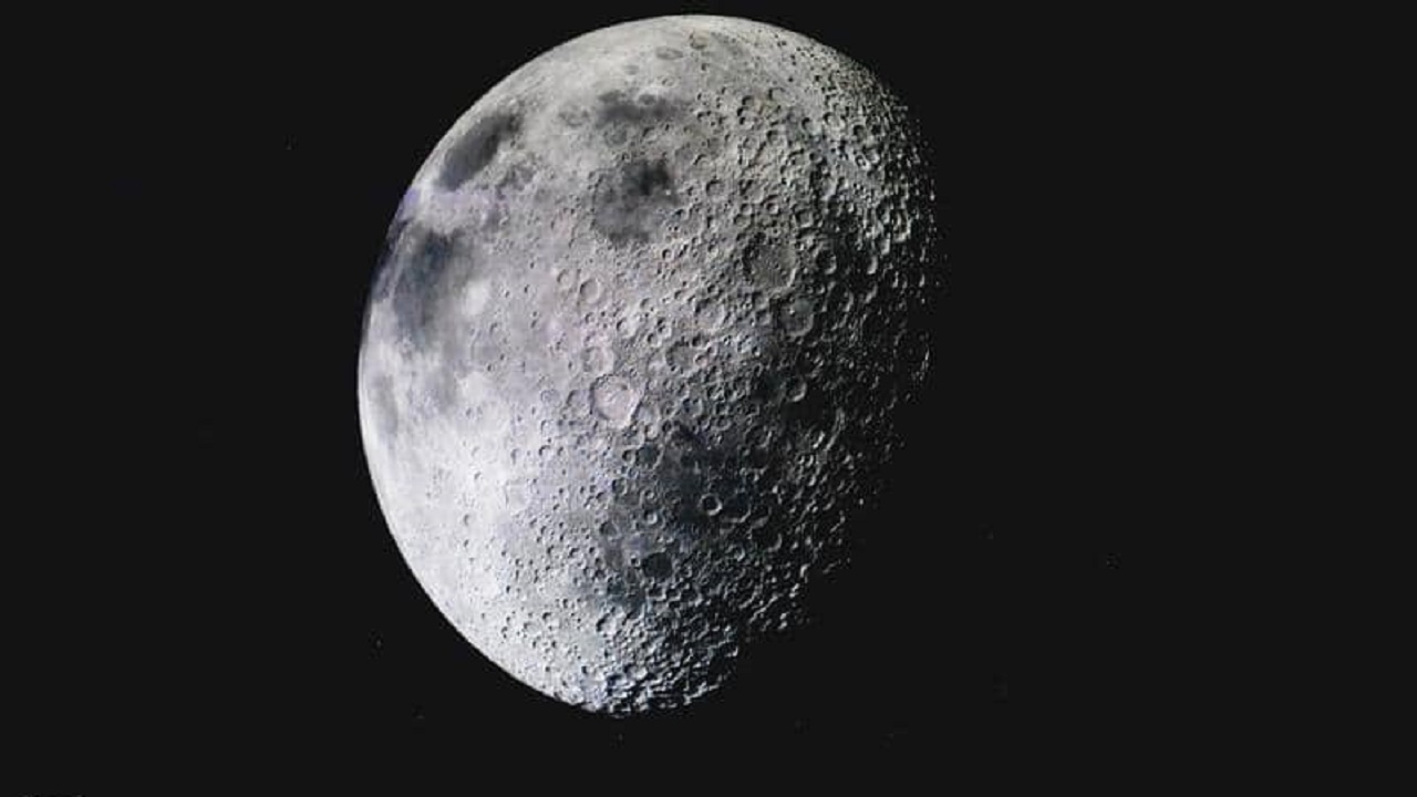 الزعاق: القمر سيكون في أقرب نقطة له من الأرض