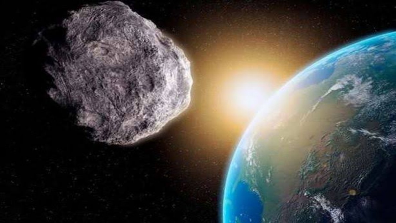 «ناسا»: كويكبان عملاقان يقتربان من الأرض