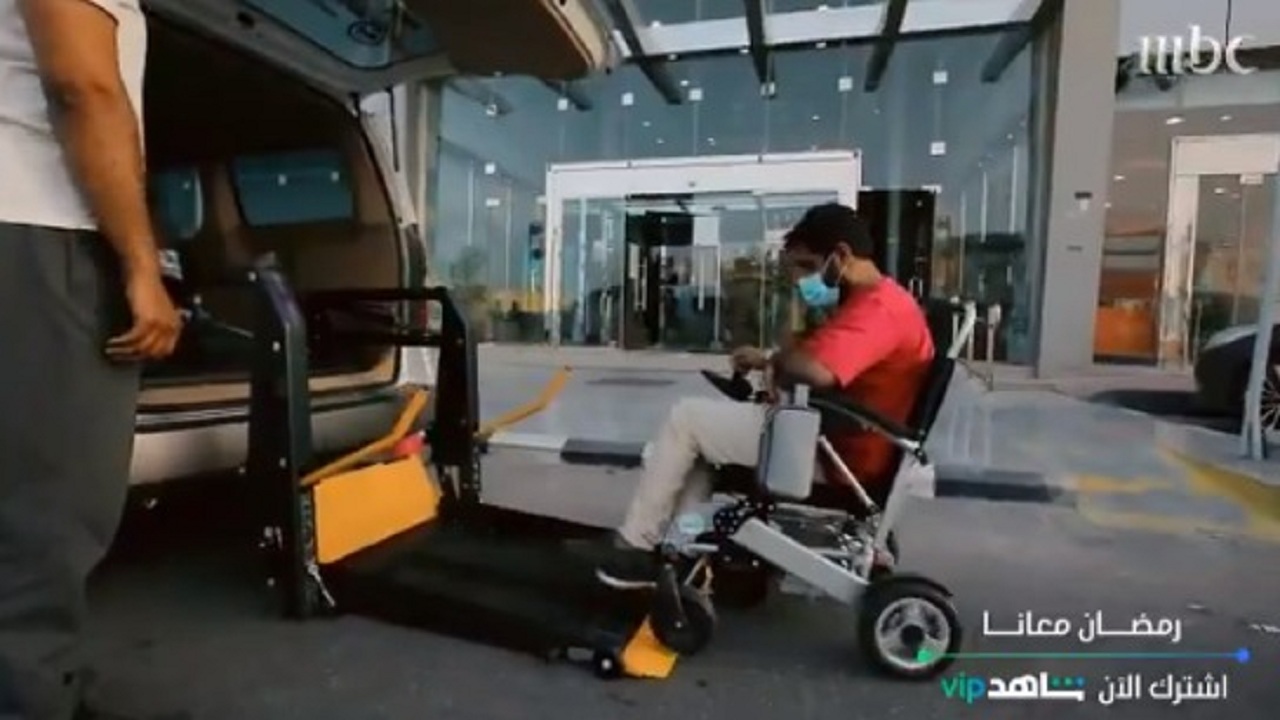 بالفيديو.. &#8220;الشقيري&#8221; يتبرع لشراء سيارة فان لنقل ذوي الاحتياجات الخاصة