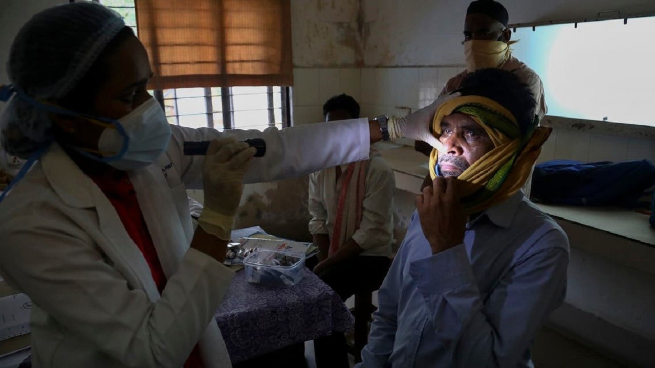 انتشار مرض &#8220;الفطر الأسود&#8221; المدمر لـ العينين بين مصابي كورونا في الهند