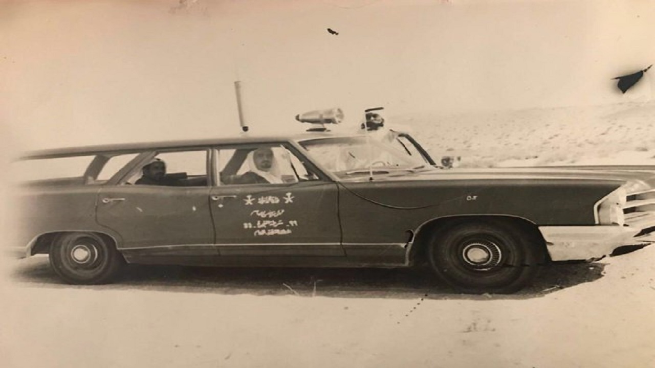 صورة نادرة لـ أول سيارة شرطة نجد بالمنطقة الشرقية